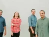 As Long As You Are, vibra y sintetizadores con Future Islands