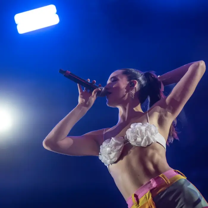 TecateEmblema_2025_SOFITUKKER