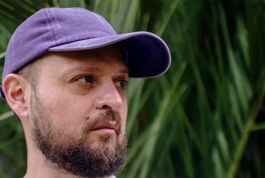 Tunacola regresa a México con “La Casa Iluminada”, un proyecto que transforma la música en juego Radio por Internet