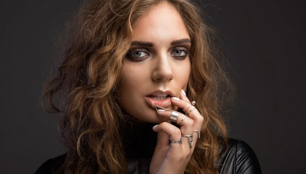 tove lo tove lo