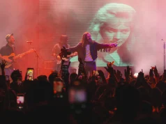 Carlos Sadness en el Lunario: en un viaje musical, visual y narrativo Radio por Internet